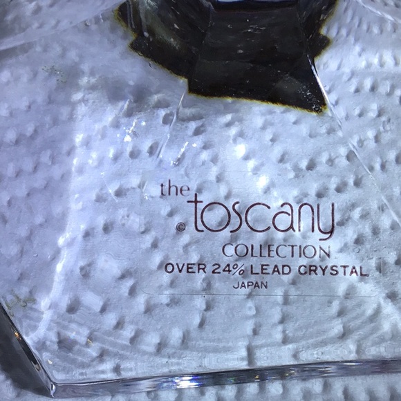 TOSCANY 6 INCH CANDLE STICK HOLDER - Picture 2 of 3